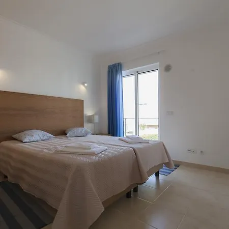 Апарт-отель Hello Villas Карвоейру