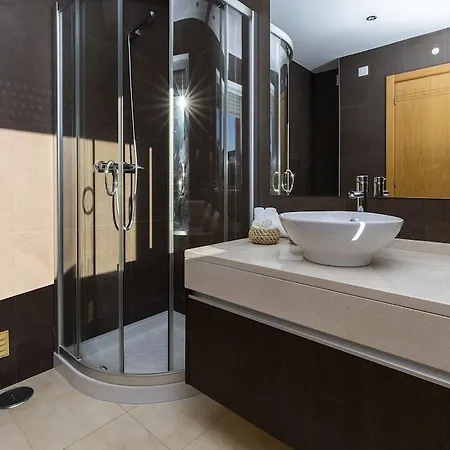 Апарт-отель Hello Villas Карвоейру