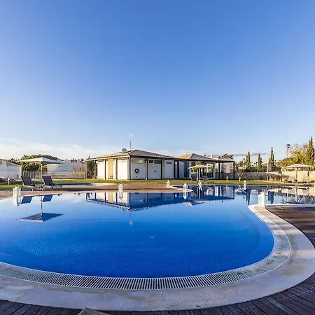 Апарт-отель Hello Villas Карвоейру