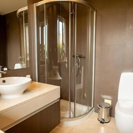 Aparthotel Hello Villas Carvoeiro (Lagoa)