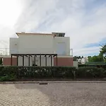 Aparthotel Hello Villas